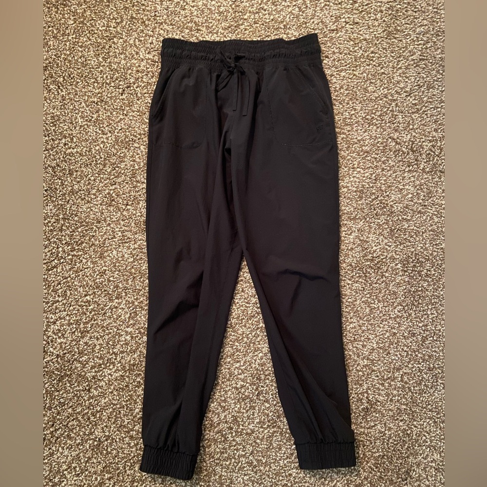 Women's Black Destination Jogger Pants